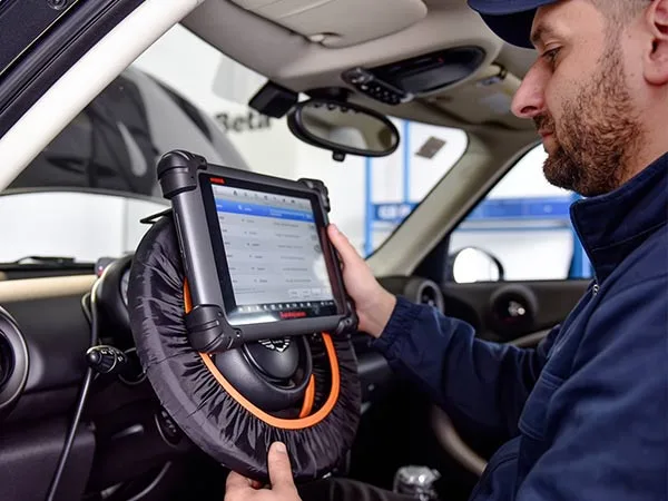Najbolja dijagnostika za auto — Royal Auto Servis Beograd