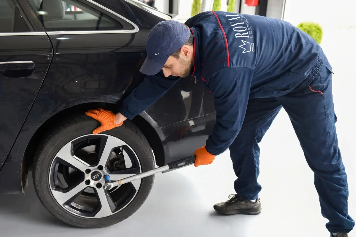 Royal auto servis Beograd | Servisiranje auto guma